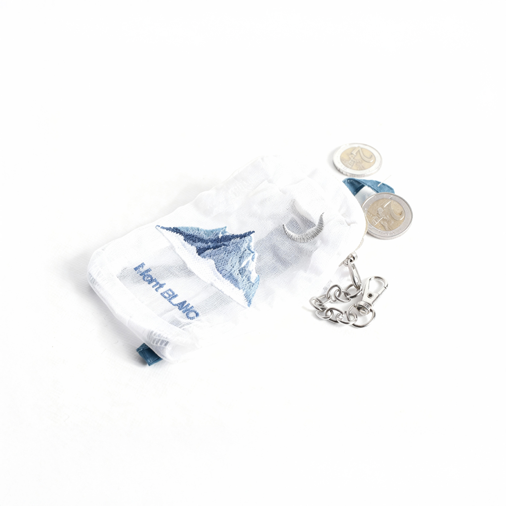 mont-blanc-pouch-organza-Brigitte-Tanaka