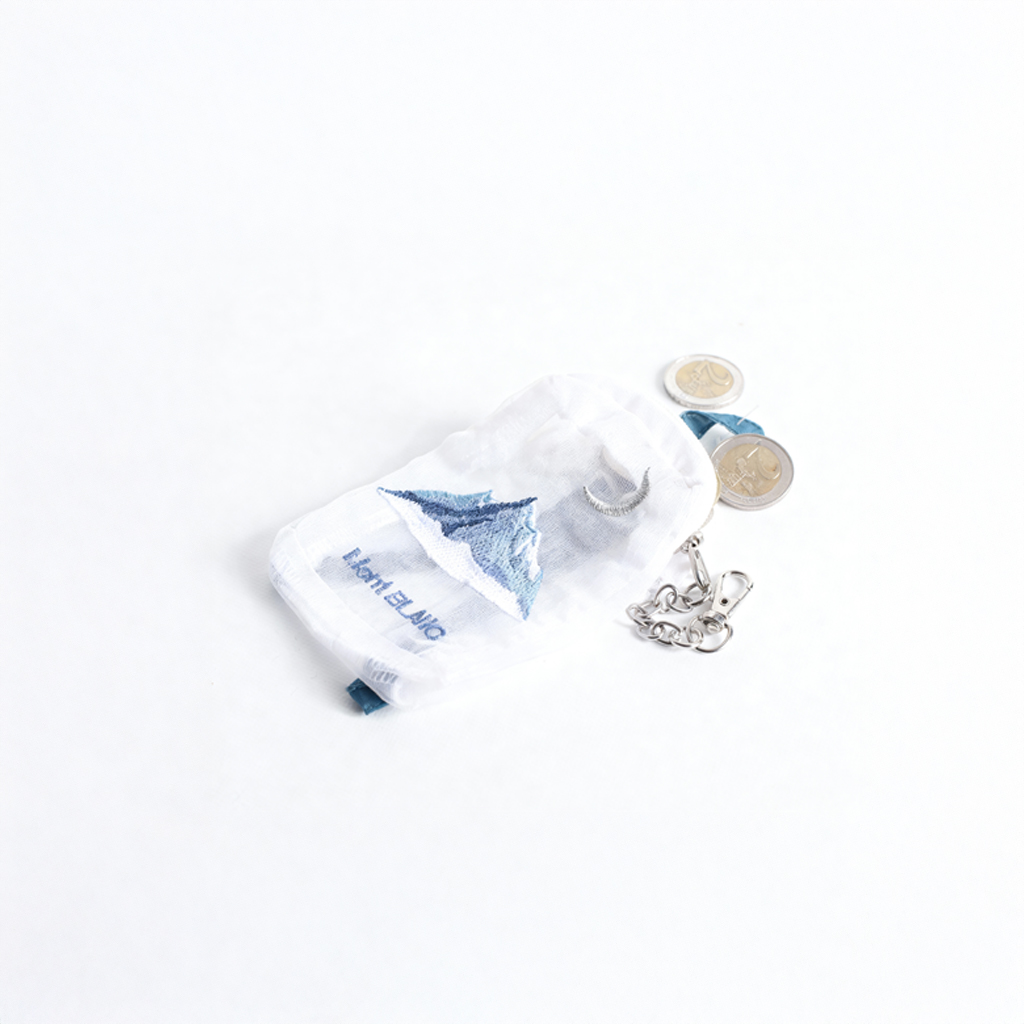 mont-blanc-pouch-organza-Brigitte-Tanaka